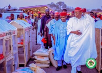 17681685459127085934478742580849