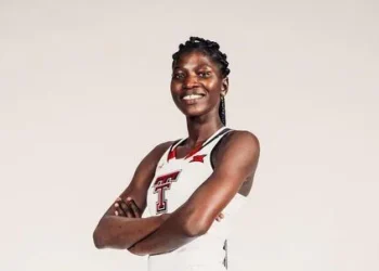 higher jumper temitope adeshina